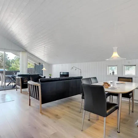 Holiday home Thera - 2-8km From The Sea In Western Jutland By Interhome
