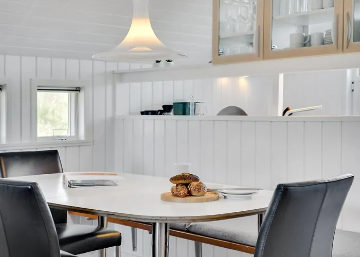 Thera - 2-8km From The Sea By Interhome Nyaraló *